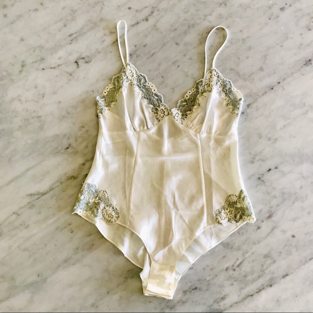 Victoria Secret satin lace bodysuit white satin XS
